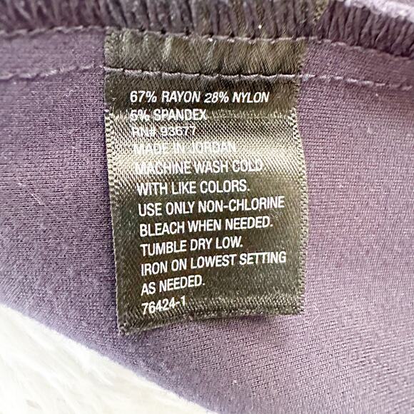 Worthington Ultra Stretch Ponte Pencil Skirt Size Medium Navy Blue - Picture 8 of 8